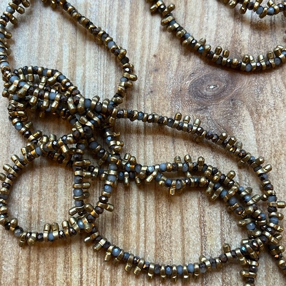 ✨ Unique Boho Gem and Antique Gold Statement Necklace ✨ 25” - Picture 3 of 13